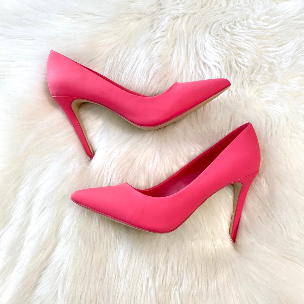 Mix No. 6 Hot Pink Lill Pumps Sz 9